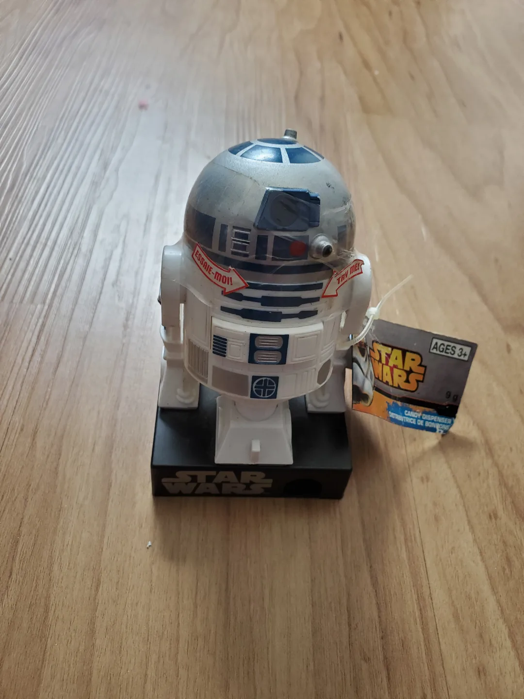 Star Wars R2-D2 Candy Dispenser thumbnail