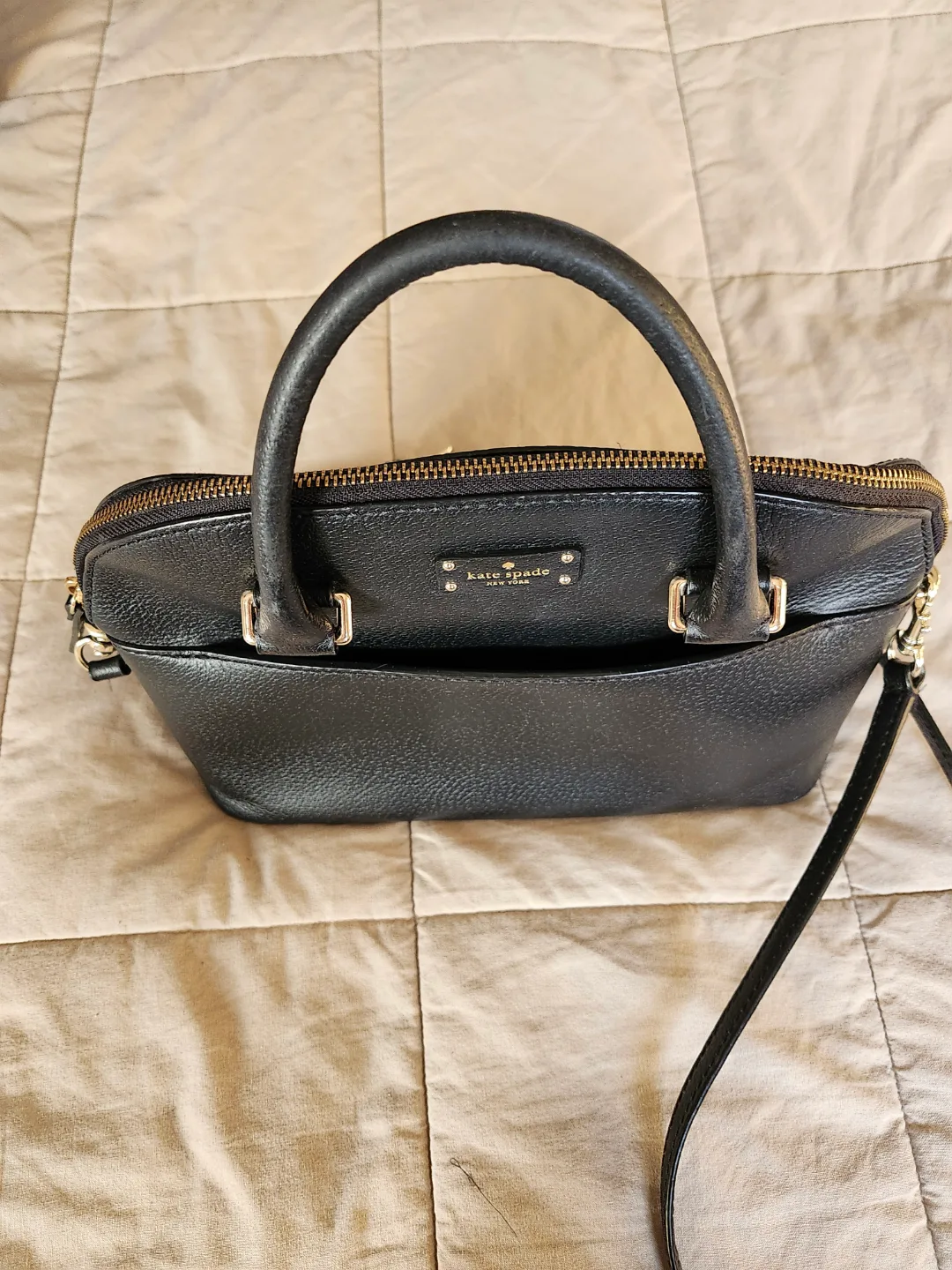 Kate Spade Black Handbag image indicator(3)
