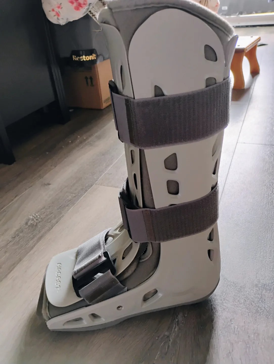 Pair of Aircast AirSelect Walker Boots - Adult Size thumbnail