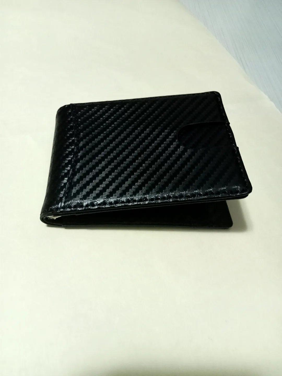 Men's Black Carbon Fibre Leather Wallet thumbnail