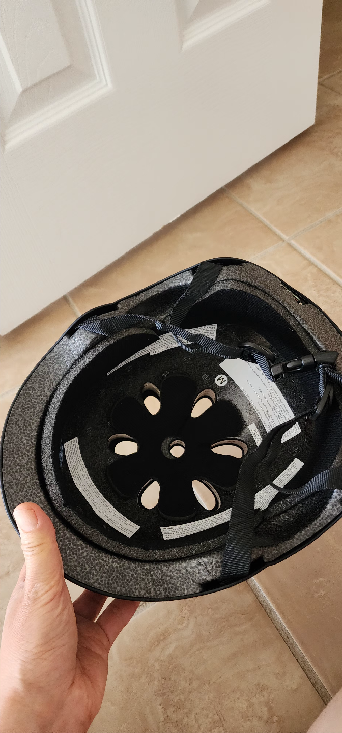 [Brand New!] Krash! Youth Helmet with Bluetooth Speaker - photo 4