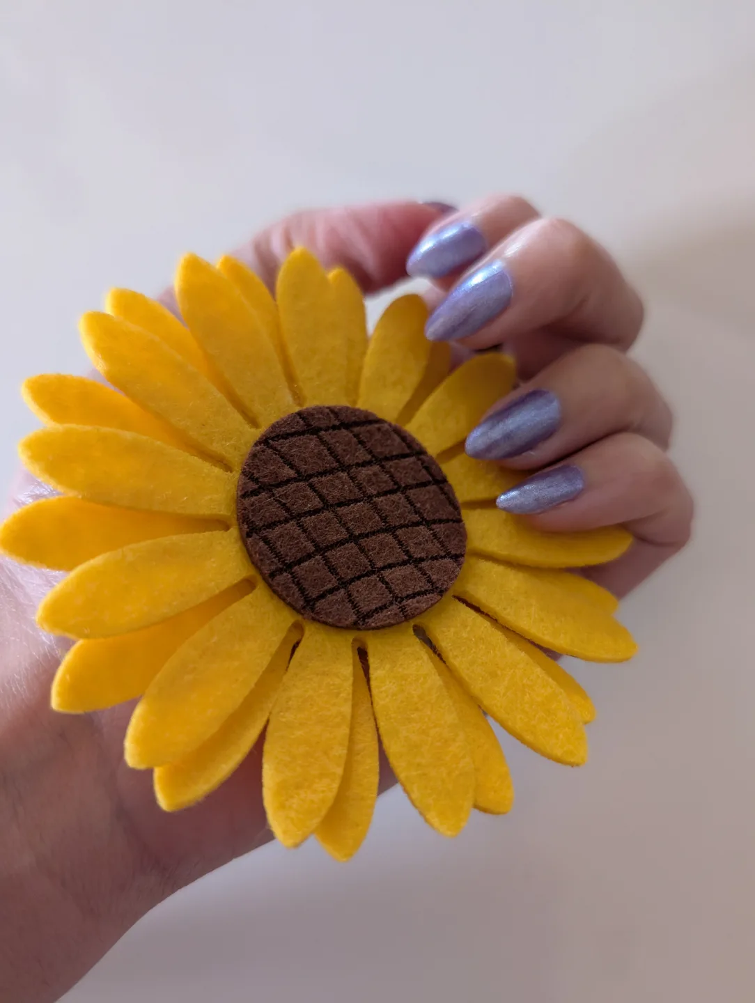 #freecycle Felt Sunflower Decoration 🌻 image indicator(3)