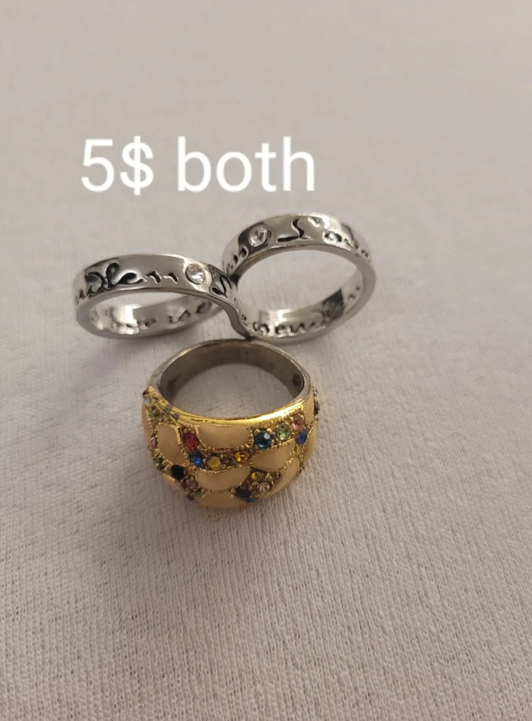 two sets Bracelets and Earrings +2 Rings see pictures image indicator(3)