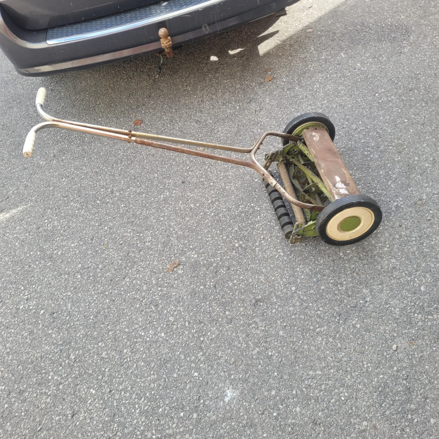 Vintage Lawn Roller Mower thumbnail