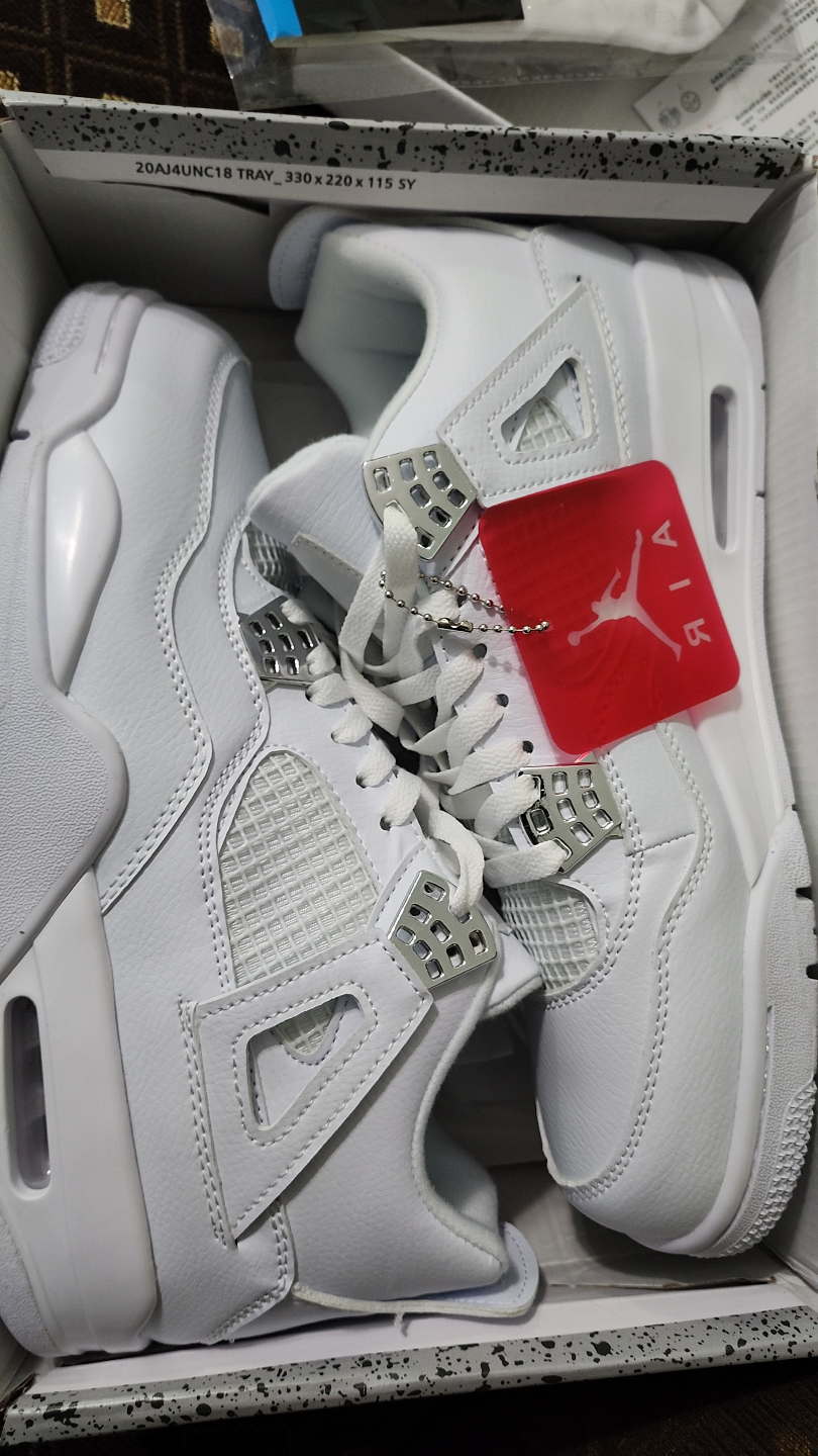 Air Jordan 4 Pure moneys - photo 2