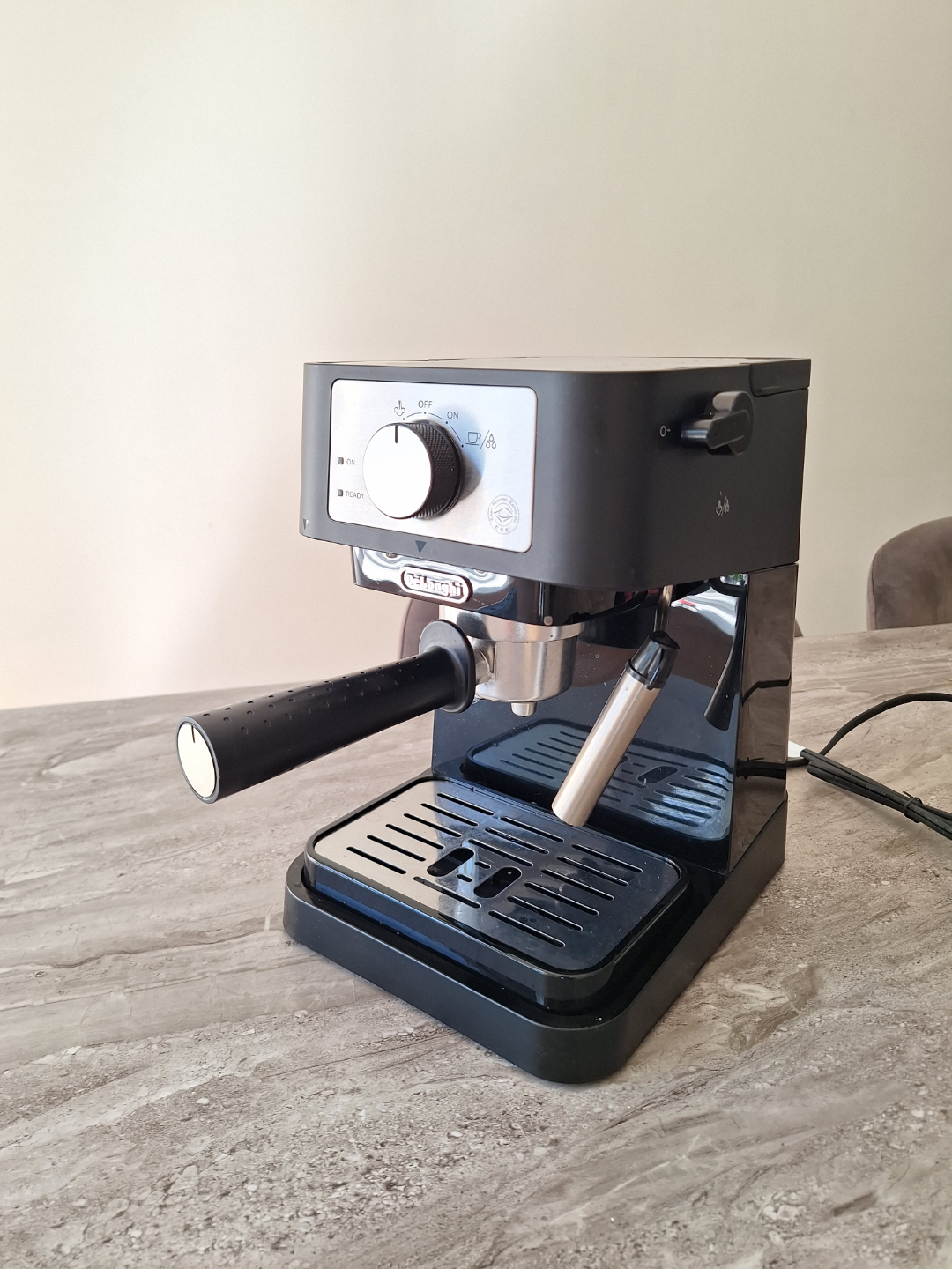 De'Longhi Espresso Machine