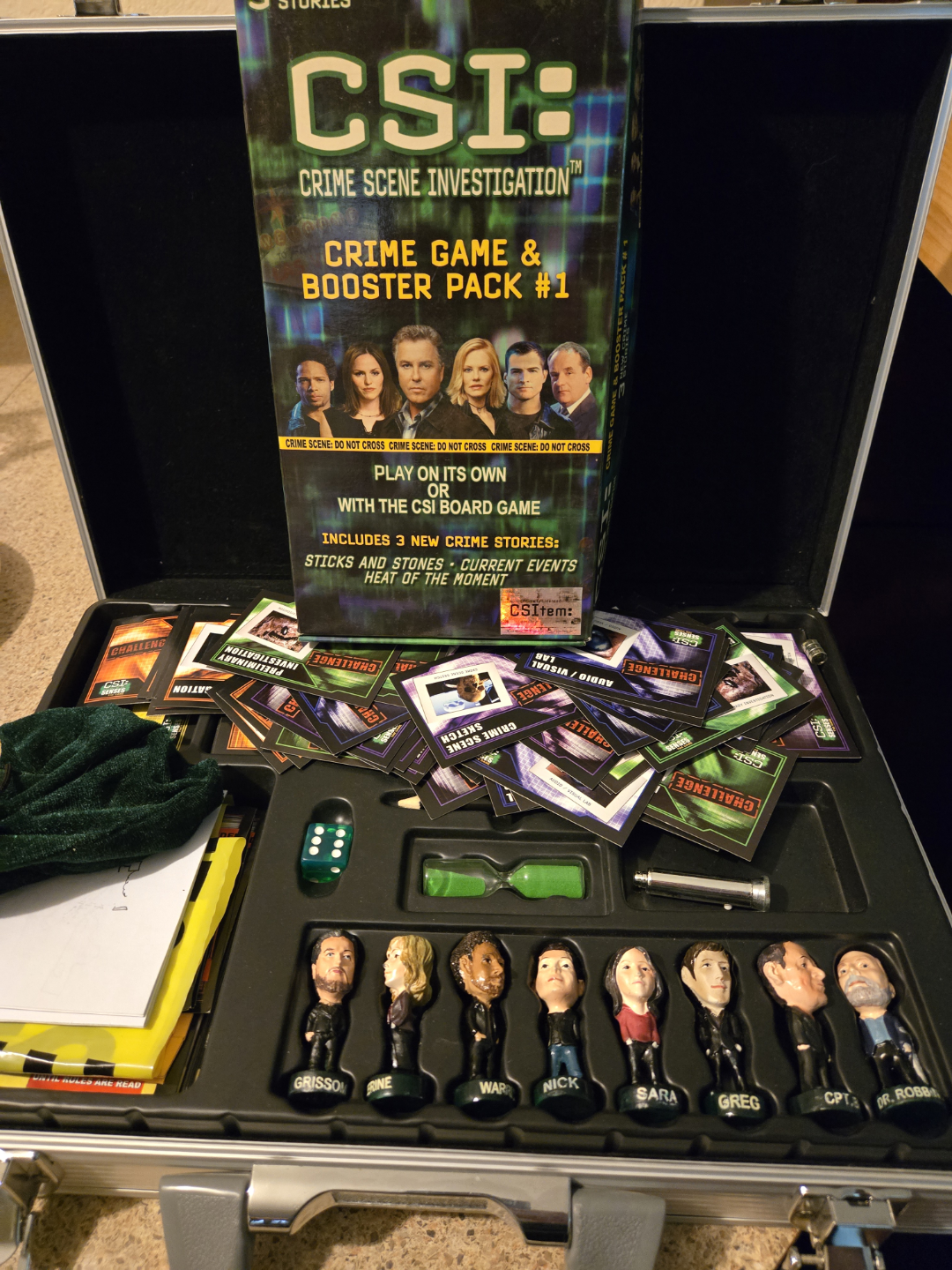 CSI: Crime Scene Investigation Game & Booster Pack #1