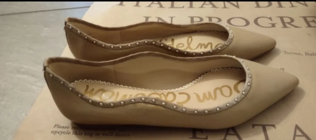 (NEW) Sam Edelman Beige Pointed-Toe Flats image indicator(5)