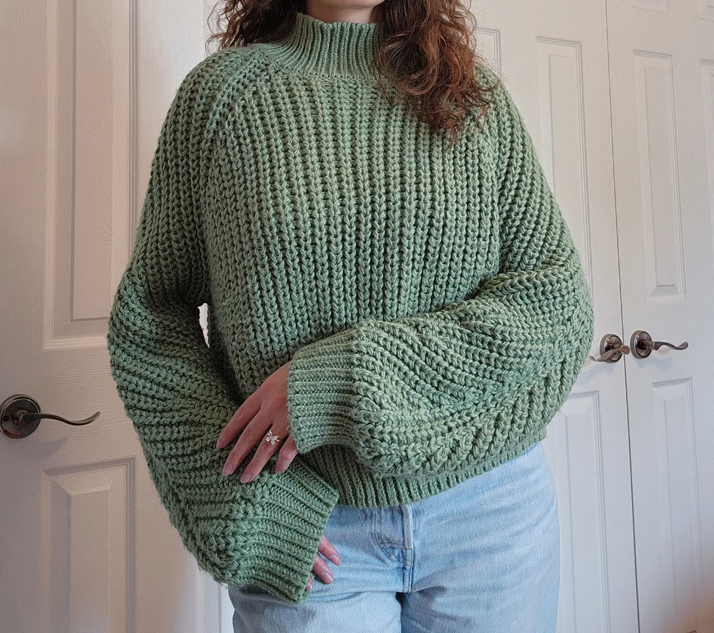 chunky cable knit sweater 💚 image indicator(3)