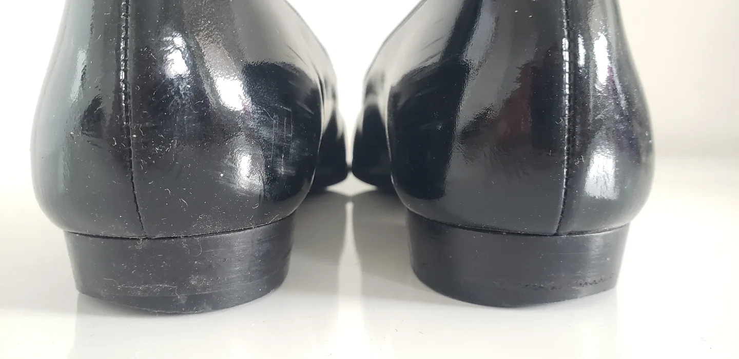 Black Patent Leather Vera Bow Nursing Heel image indicator(7)