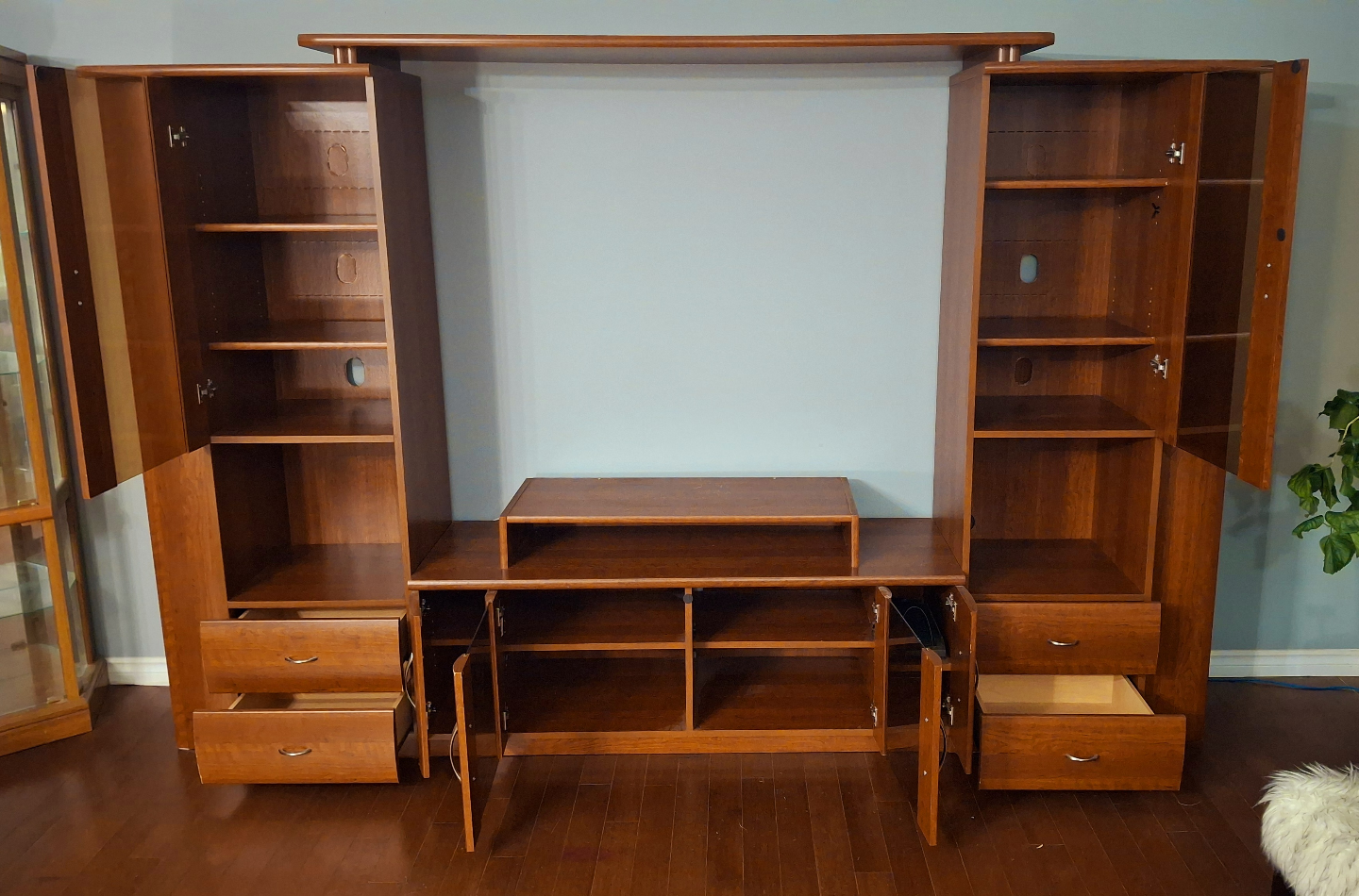 Large Wooden Entertainment Centre - photo 3