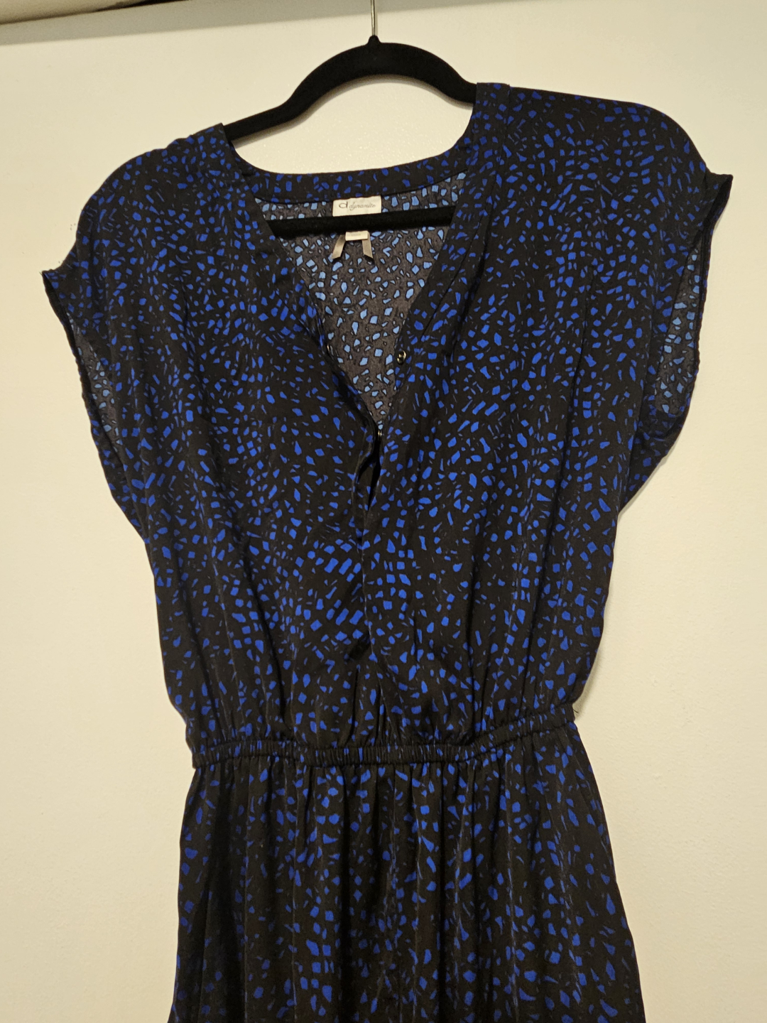 Women's blue and black patterned jumper