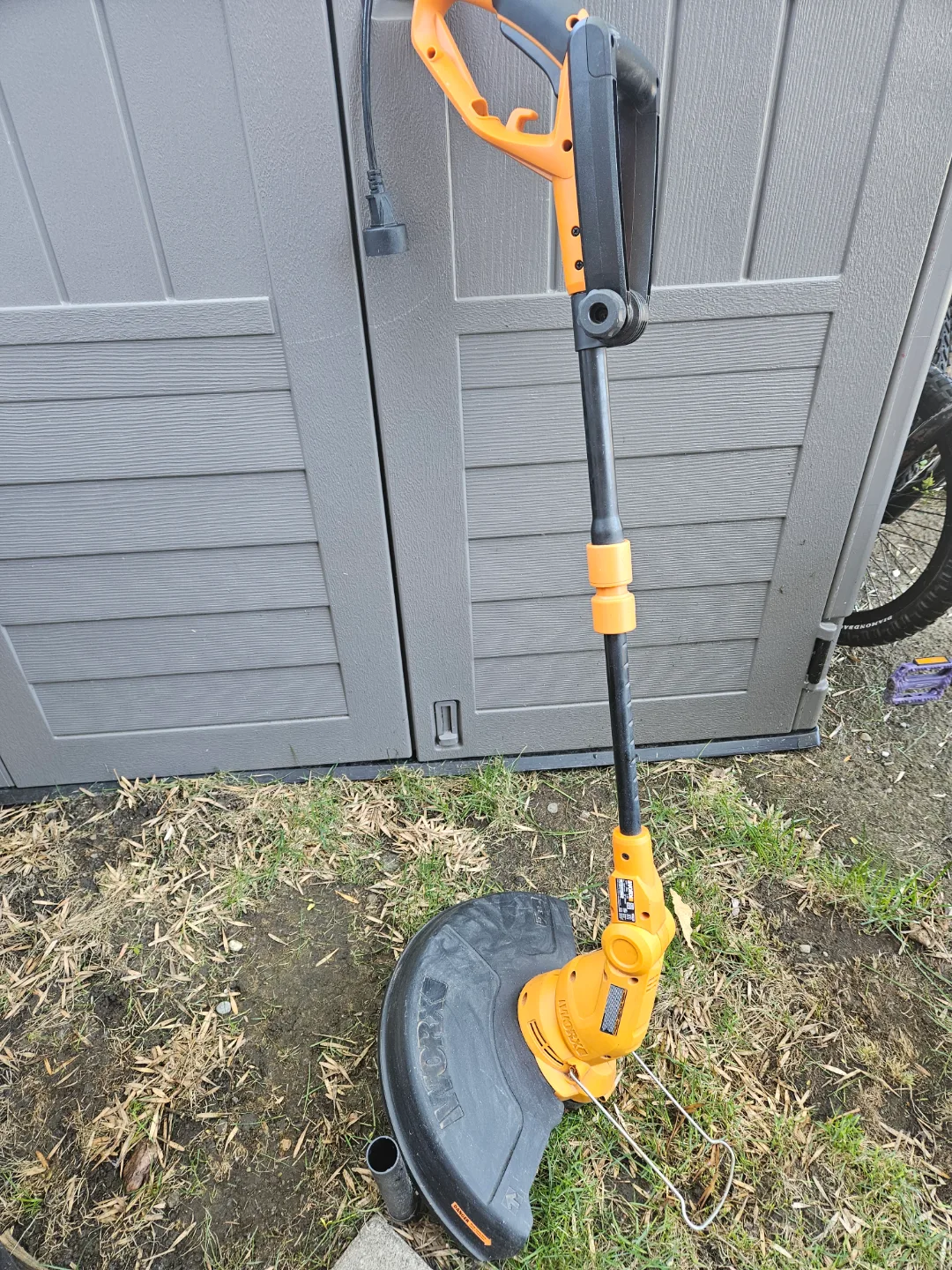 Worx WG163 Corded Grass Trimmer thumbnail