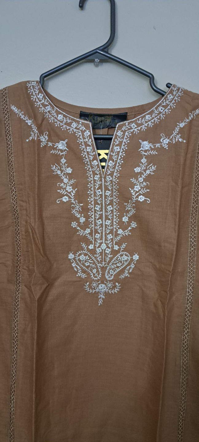 Brown embroidered 2-piece suit