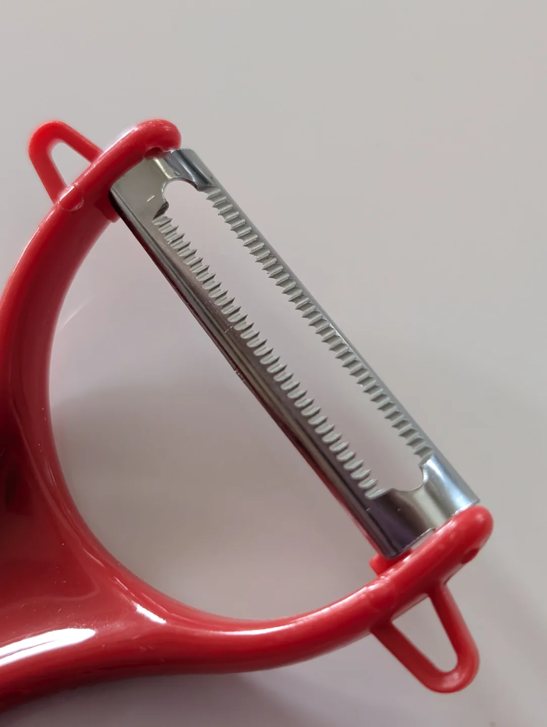 Brand New Ergonomic Vegetable Peeler image indicator(4)