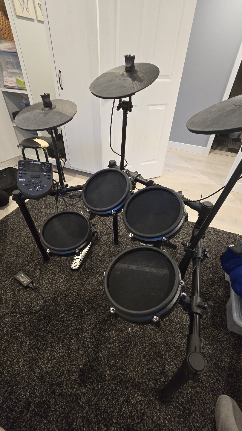Alesis Nitro Mesh Electronic Drum Kit - photo 2