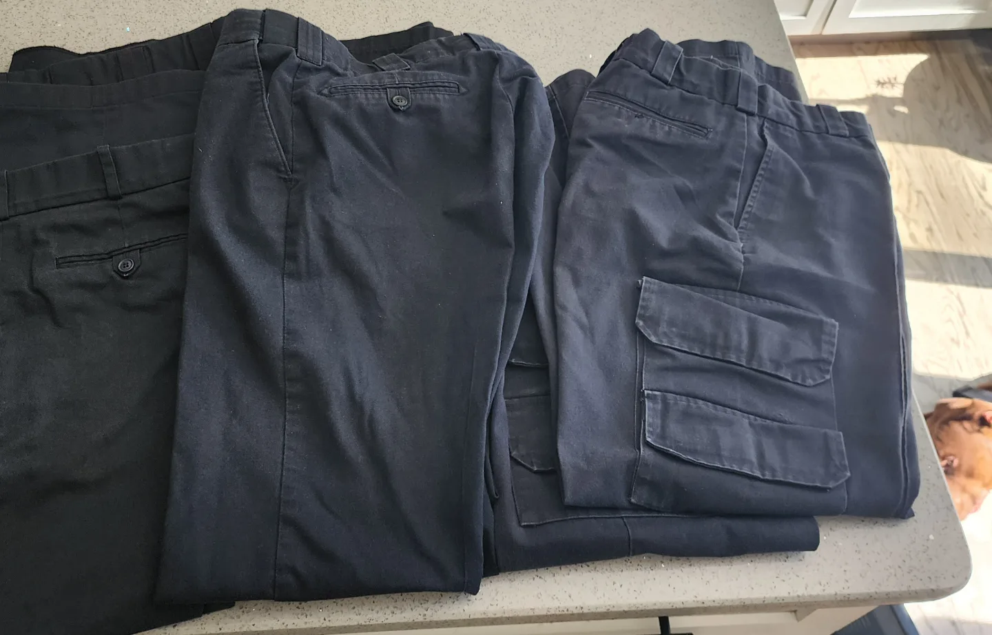 woman cargo /utility pants thumbnail