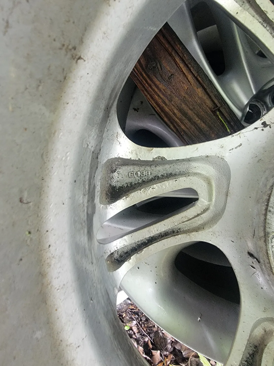 5x114.3 pattern 16" x 7" Enkei rims Offset 40 image indicator(10)