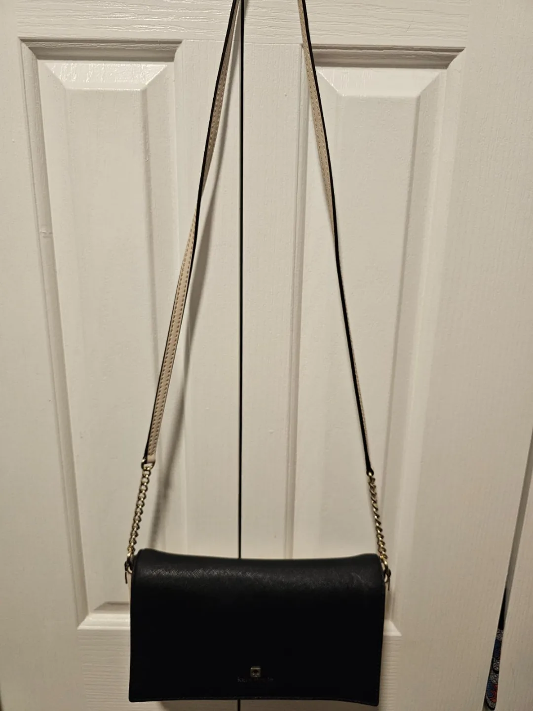 Kate Spade New York Black and Cream Crossbody Bag 🥕 image indicator(2)