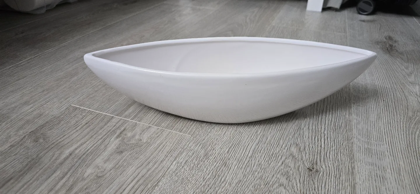 White Ceramic Boat Planter and Glass Vase#freecycle image indicator(2)