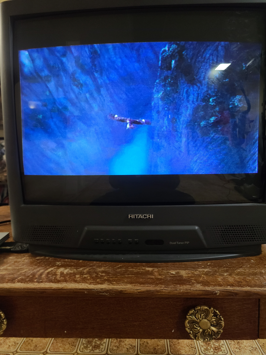 Vintage Hitachi CRT Television - photo 3