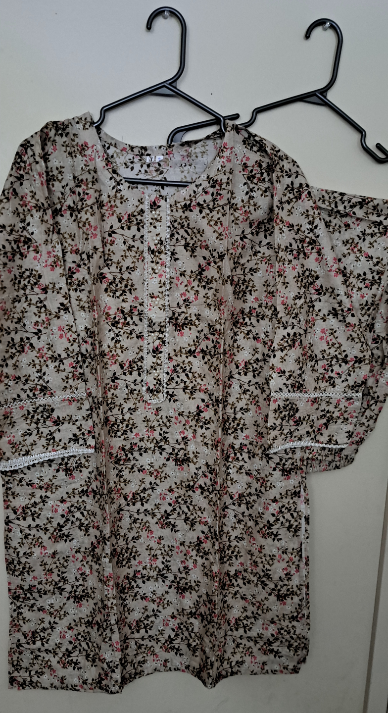 Women's Floral Printed Kurti with Trousers