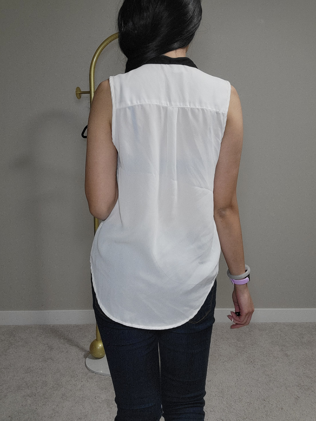 Simons TWIK White and Black Sleeveless Blouse - photo 2