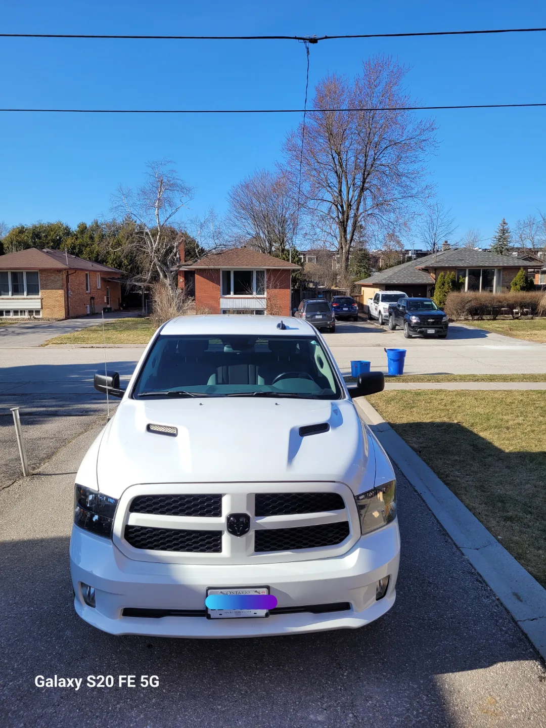2020 Ram 1500 Classic 4x4 Crew Cab thumbnail