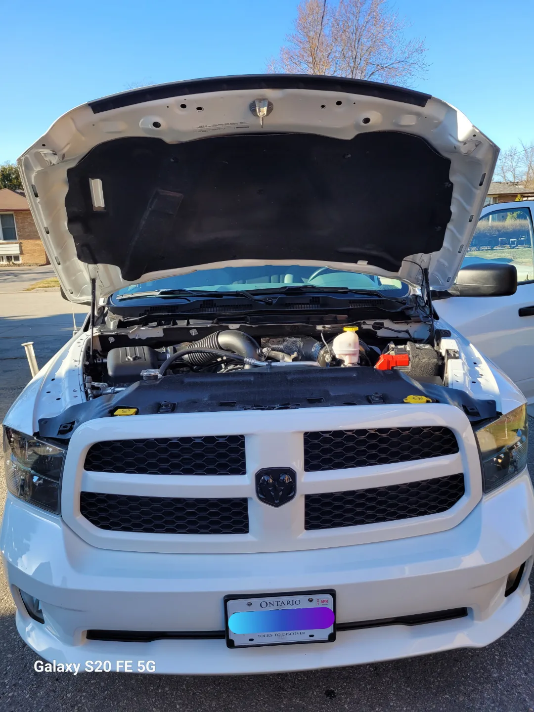 2020 Ram 1500 Classic 4x4 Crew Cab image indicator(3)