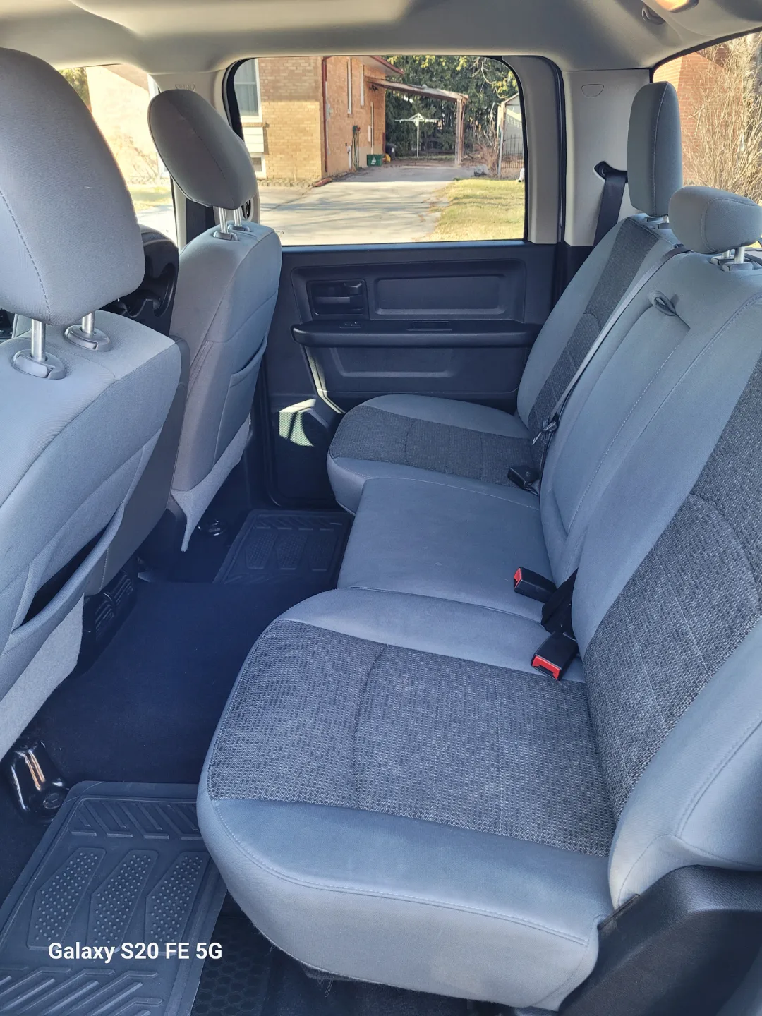 2020 Ram 1500 Classic 4x4 Crew Cab image indicator(8)