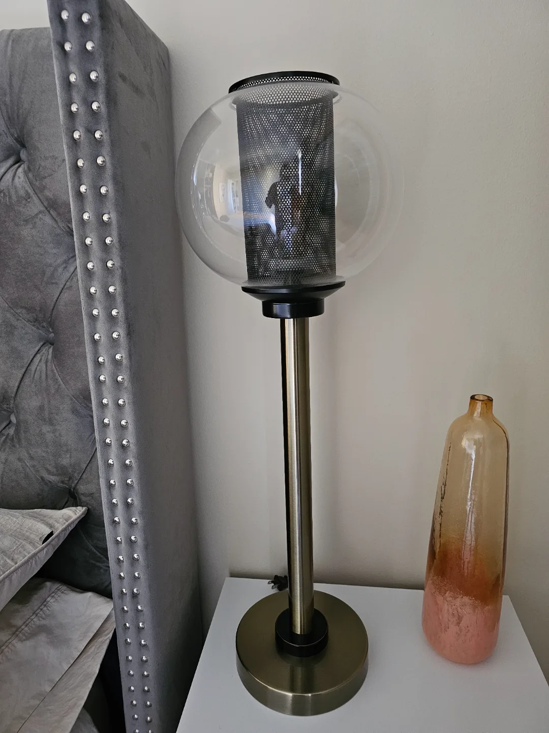 SET OF 2 Retro Style Table Lamps - Like New thumbnail