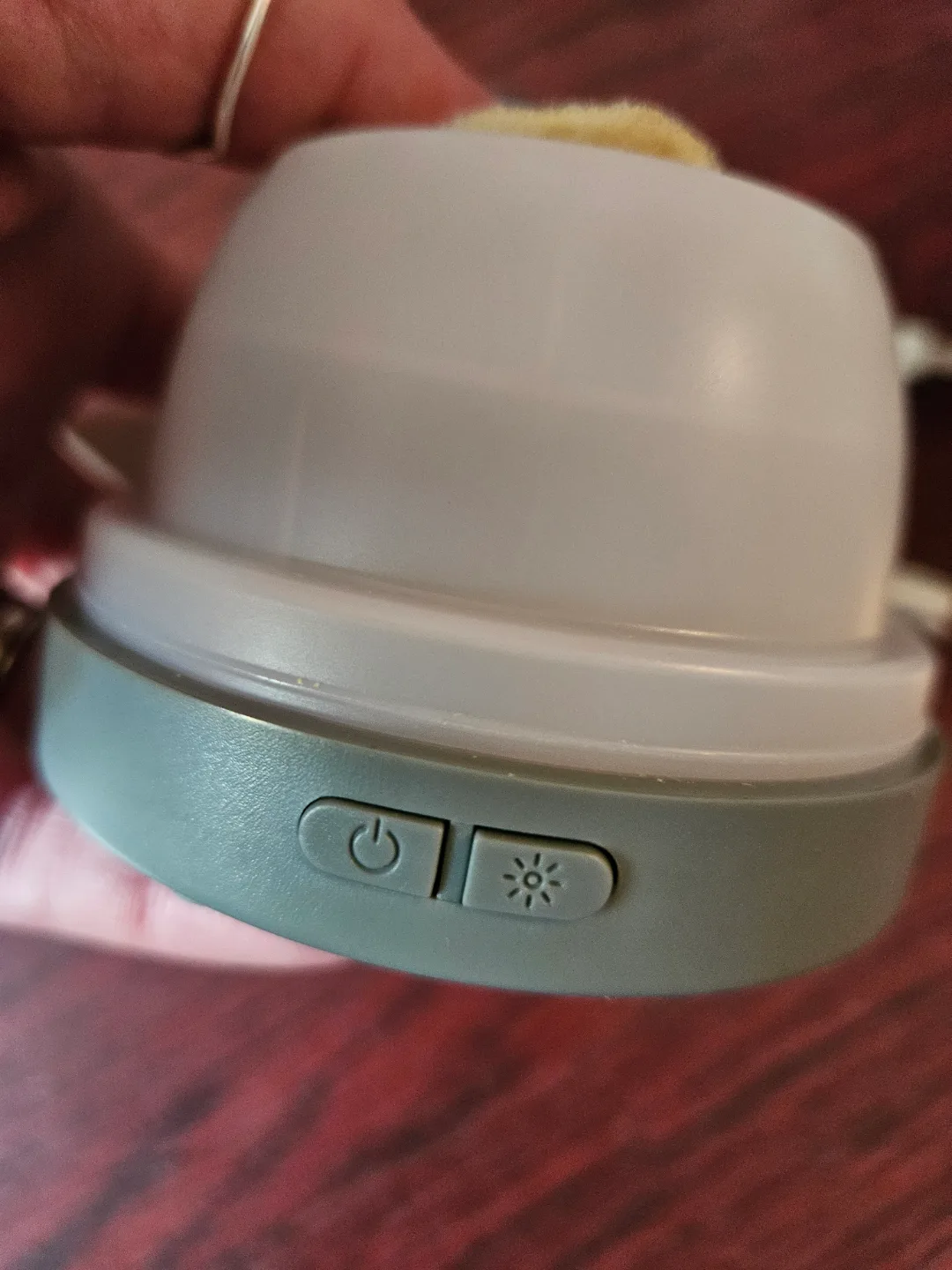 Portable Aroma Diffuser with LED Night Light image indicator(3)