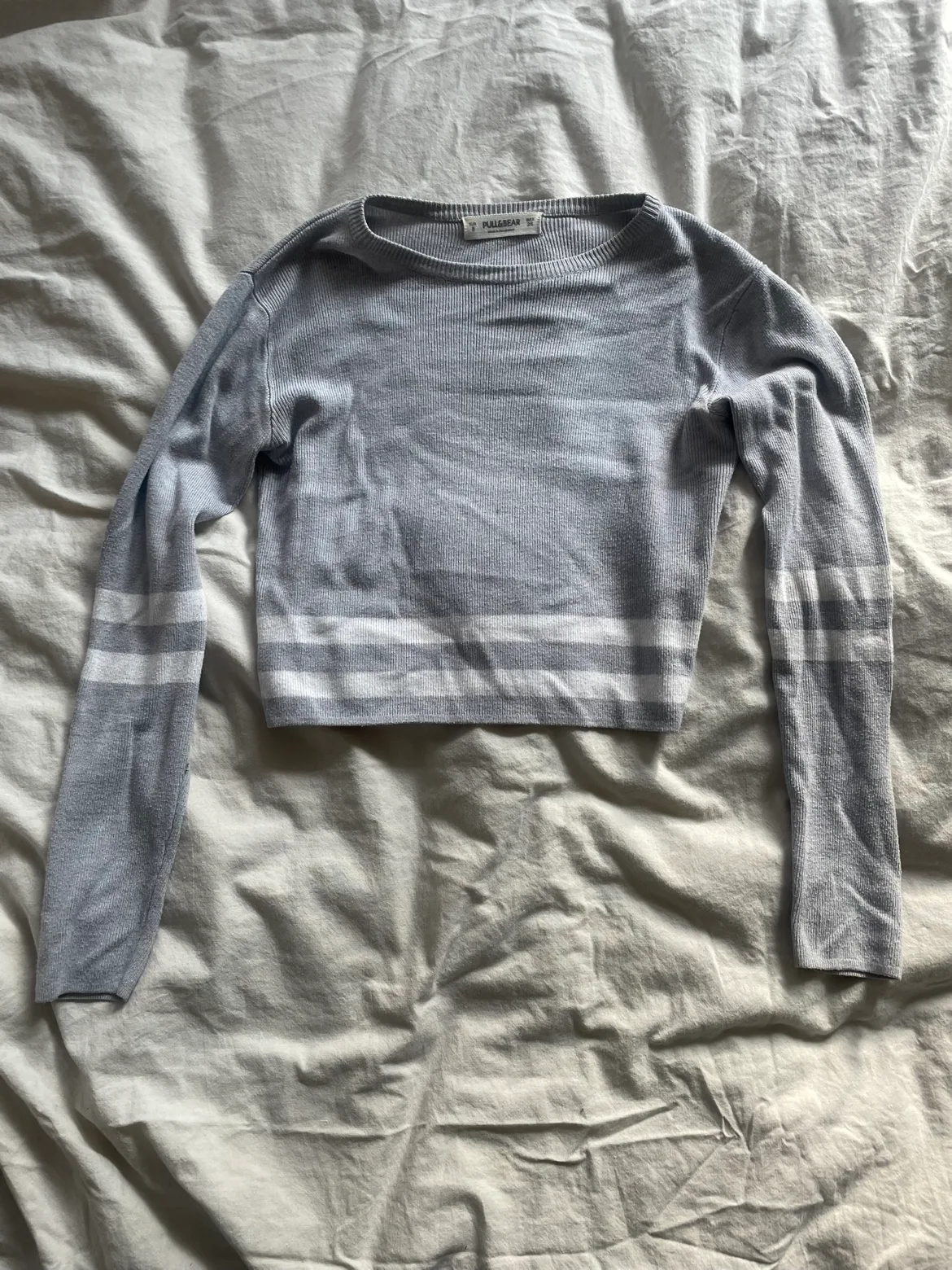 Cropped Long-Sleeve Top thumbnail