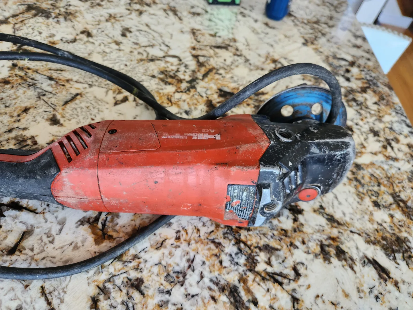 Hilti AG 700-14D Angle Grinder image indicator(5)