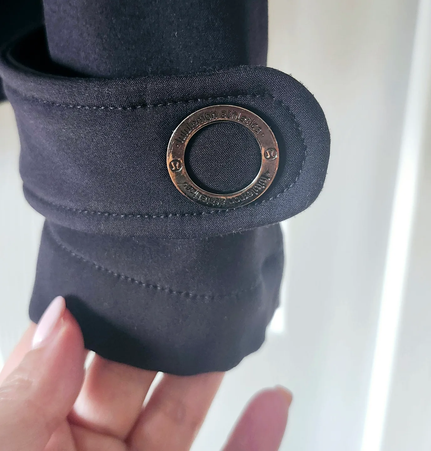 Lululemon Athletica Black Trench Coat with Fitted Silhouette image indicator(5)