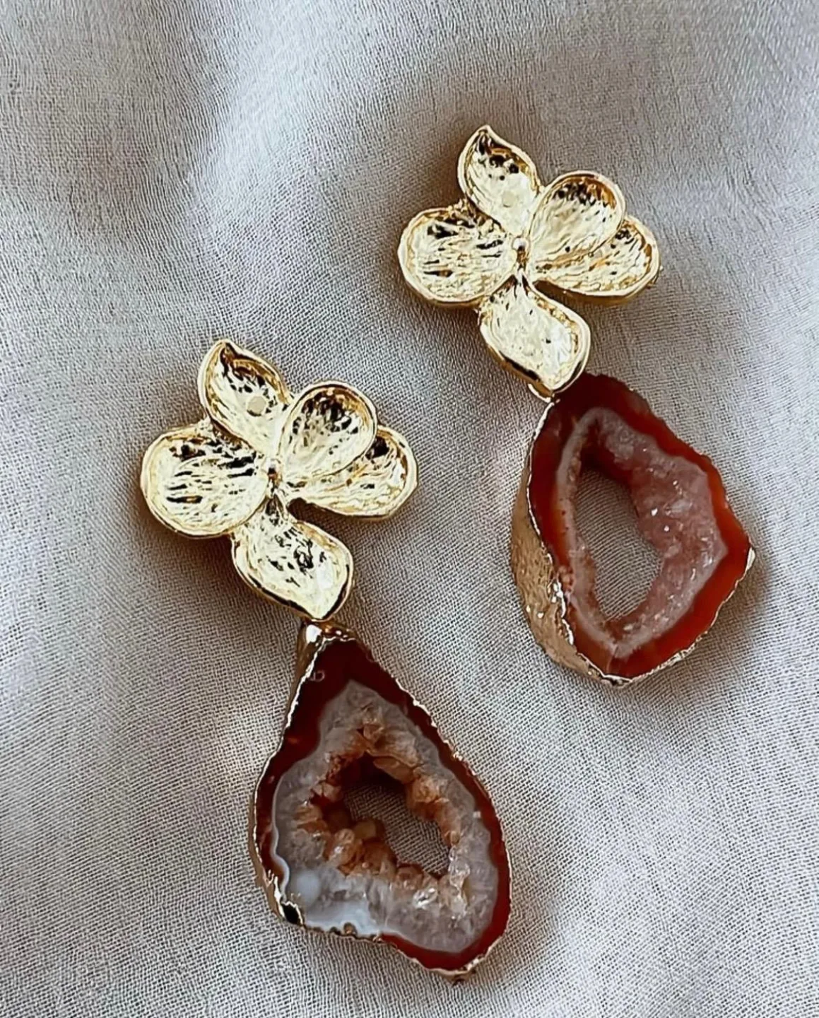 4 Unique Statement Earrings image indicator(2)