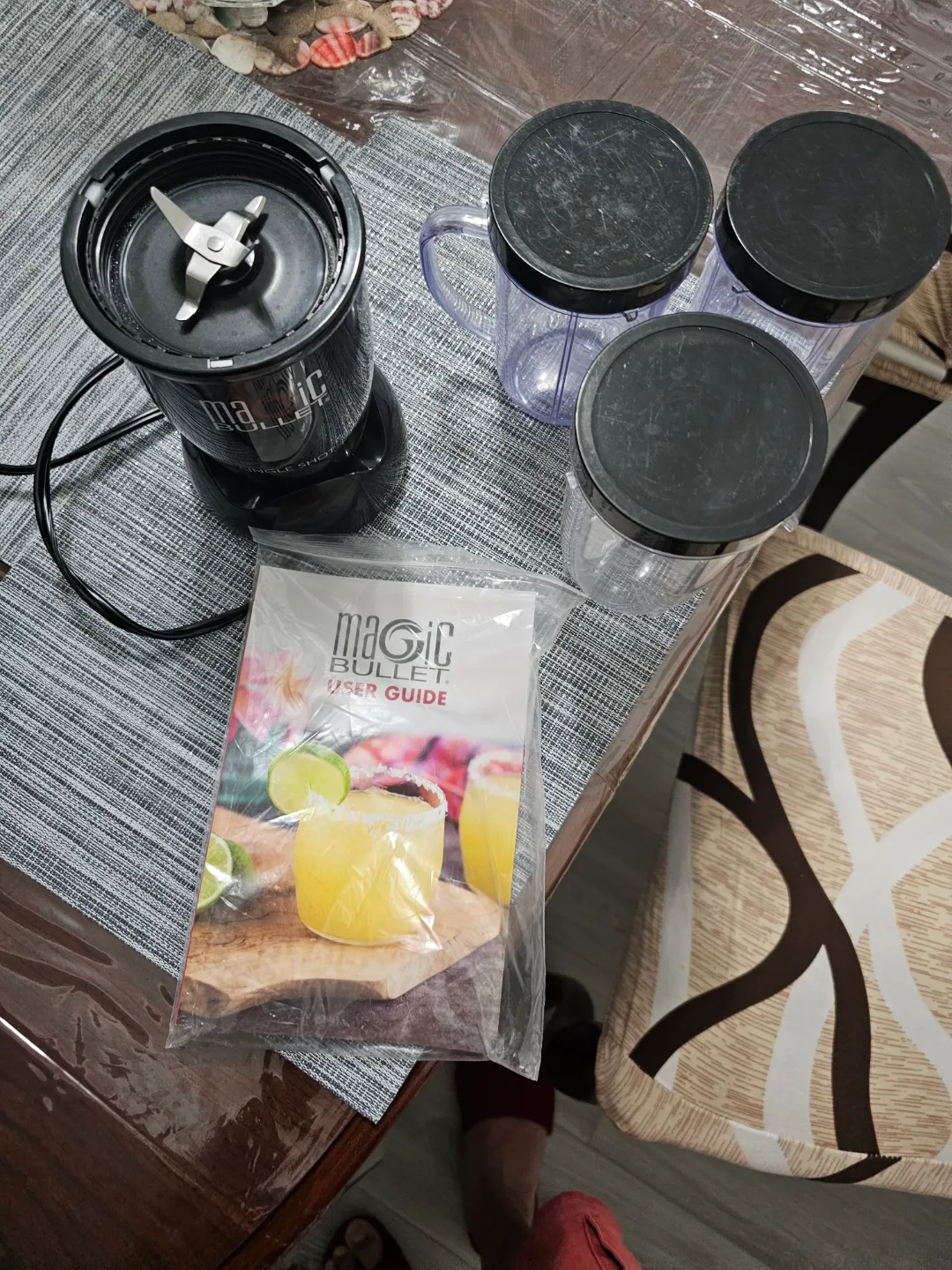 Magic Bullet Single Shot Blender with Cups and User Guide image indicator(2)