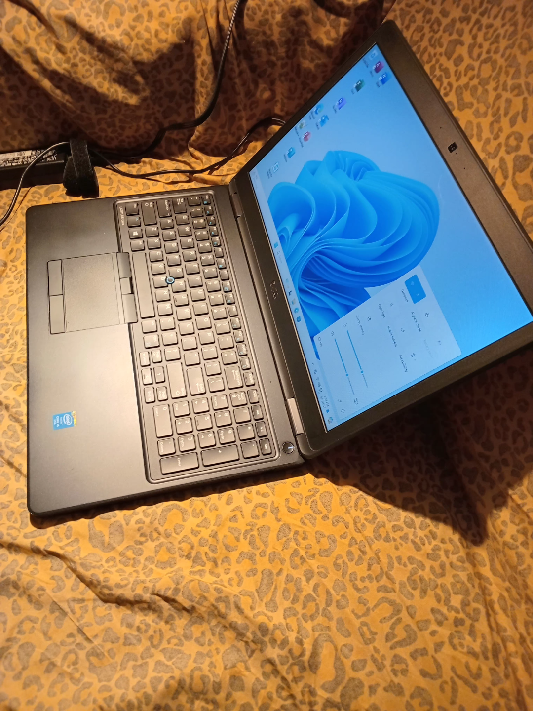 Dell windows 11 laptop Intel i5 office word excel hdmi - photo 2
