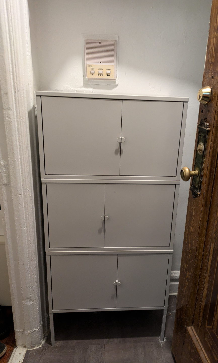 Ikea Lixhult Metal Nightstands/cabinets (4) - photo 4