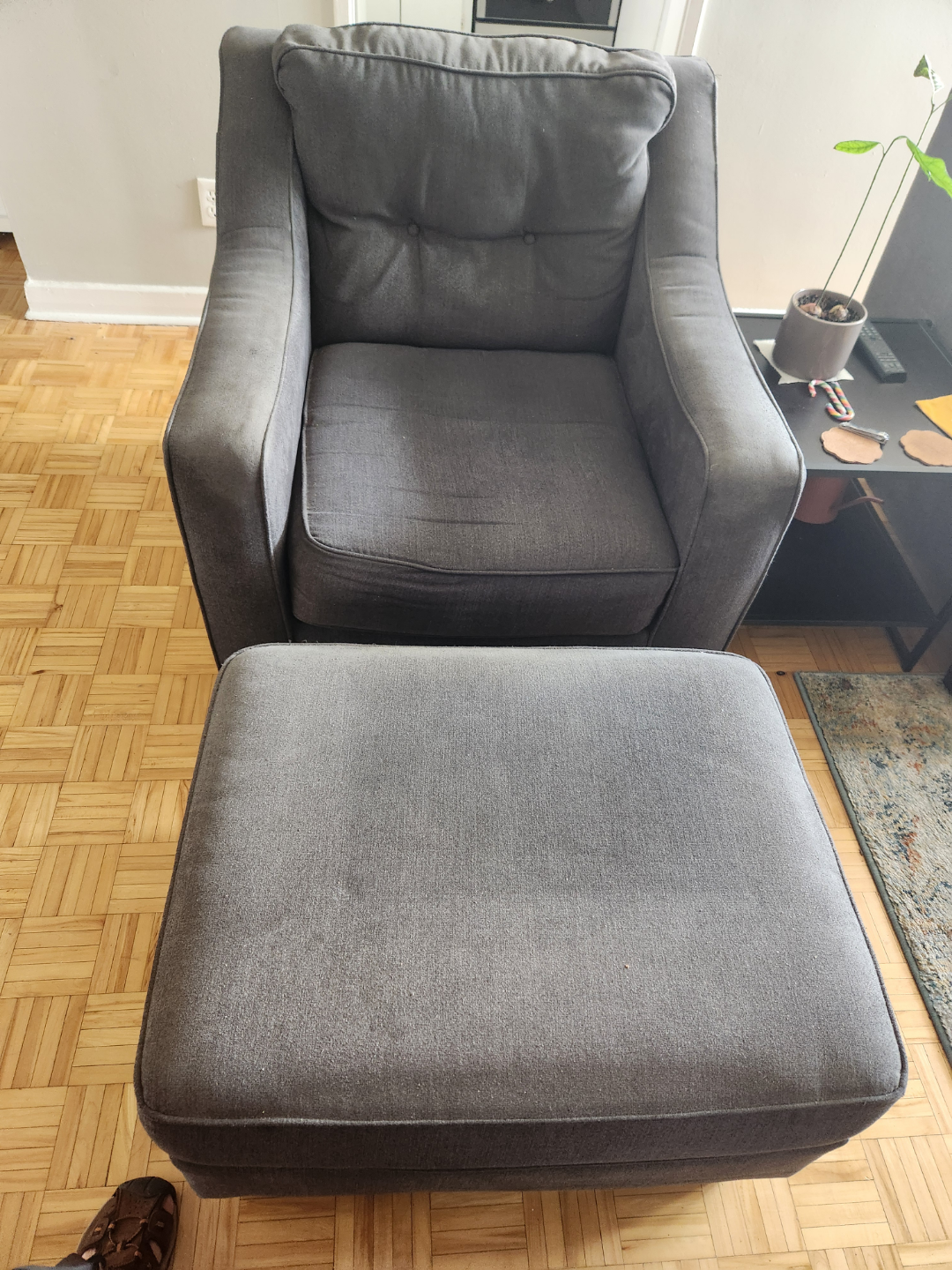 Grey sofa with chair and ottoman - photo 2