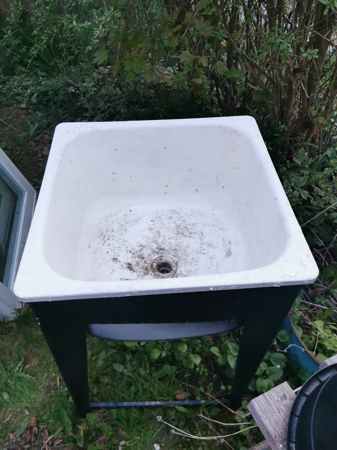 Vintage Enamel Utility Sink with Stand - photo 3