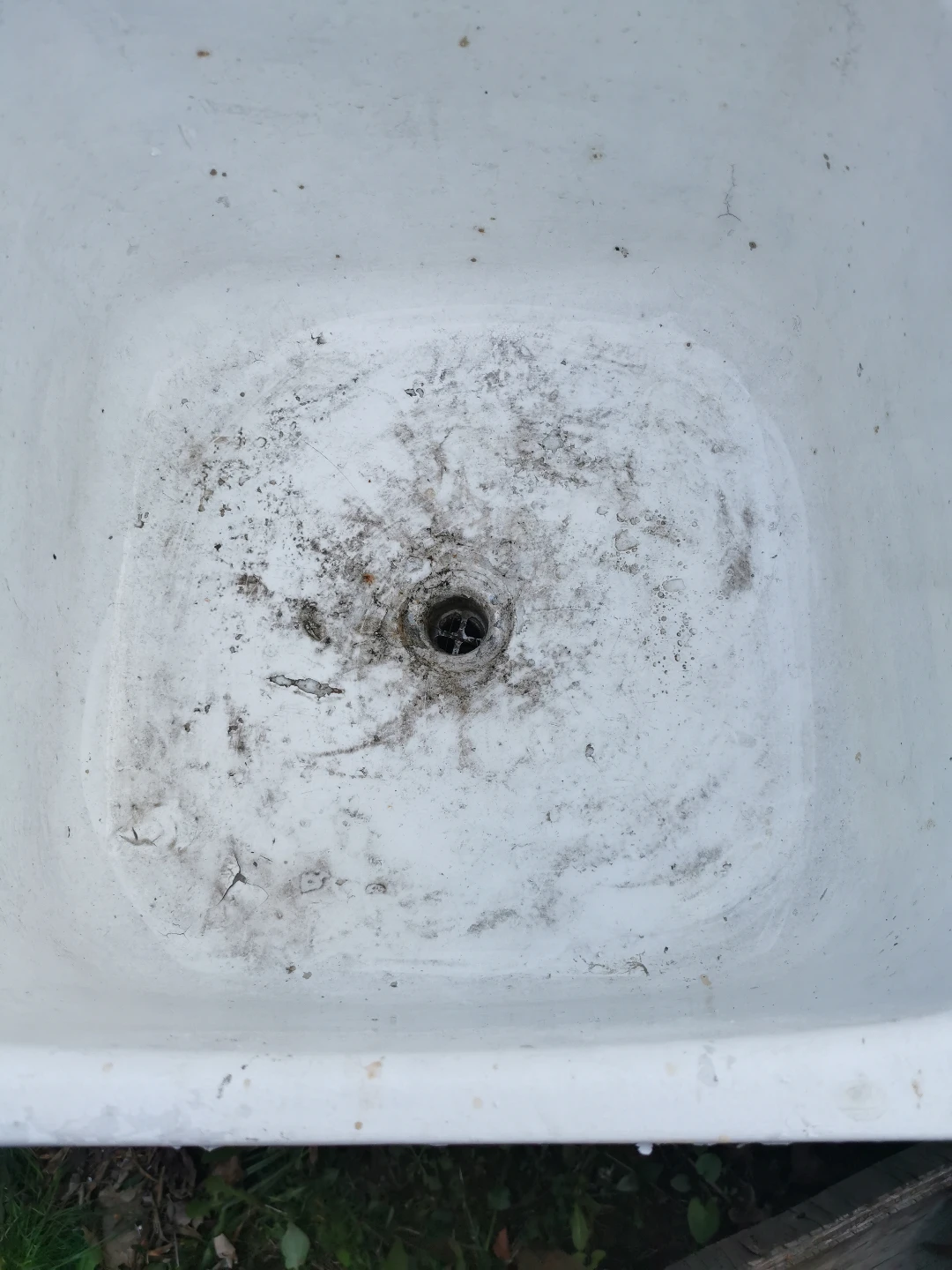 Vintage Enamel Utility Sink with Stand - photo 4