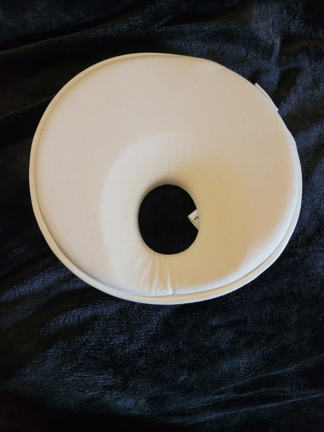 bbluv Anti flat head baby support pillow image indicator(2)