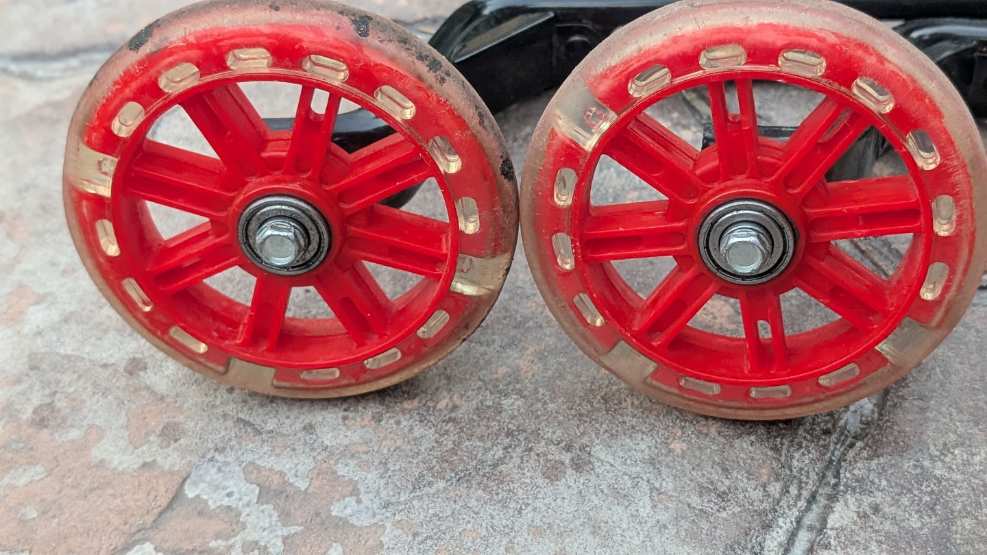 Kids' Bike Training Wheels - Red - photo 4