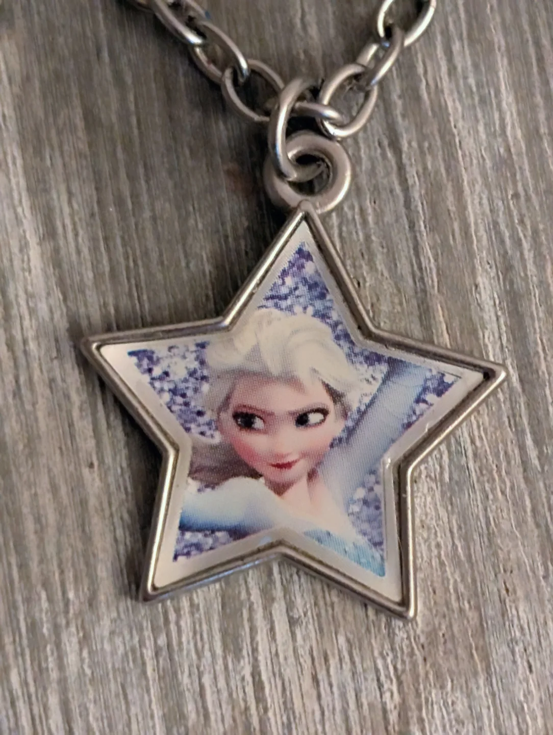 Disney Frozen Elsa  Necklace 📿 image indicator(4)