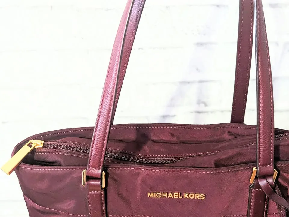 Michael Kors Shopping Tote - Orig $279 - Like New image indicator(7)