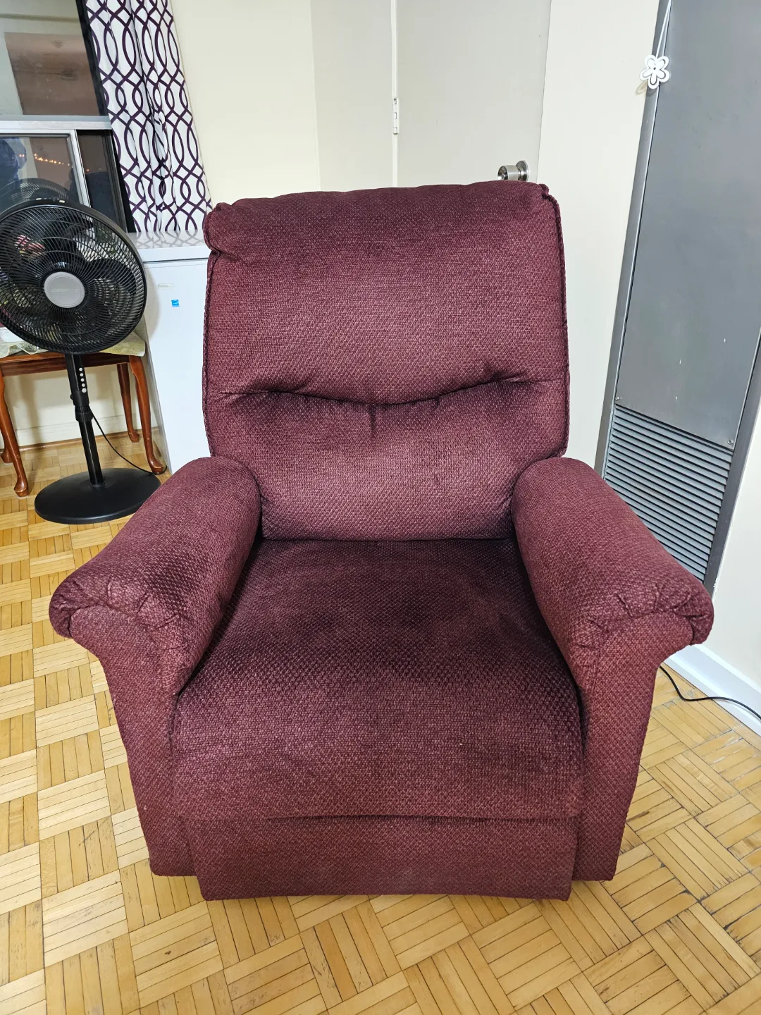 Lift Chair - Burgundy thumbnail