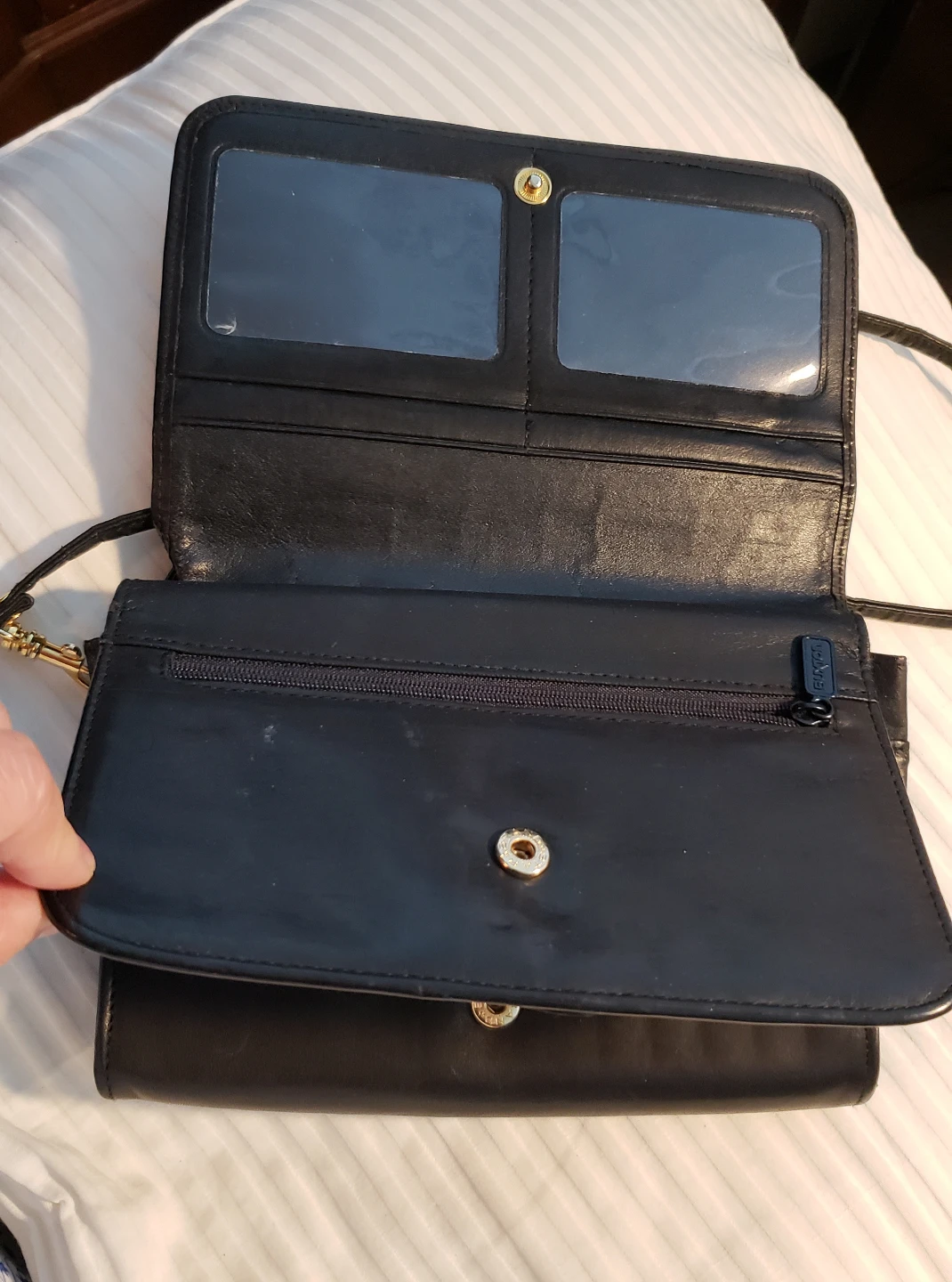 Buxton Velvet Touch Cowhide Black Leather Cross-body Bag - photo 4
