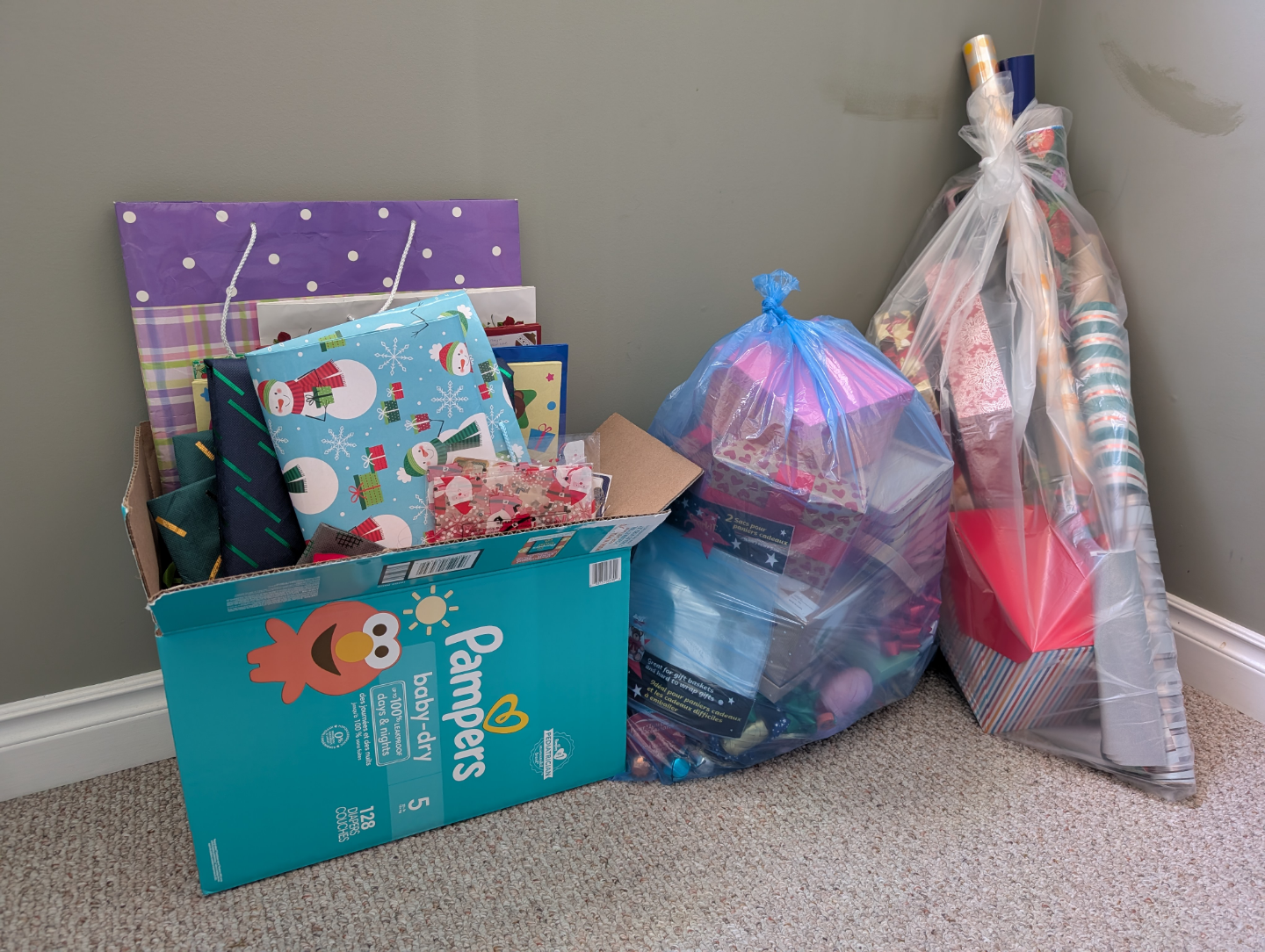 Bulk Lot of Christmas Gift Wrap & Supplies
