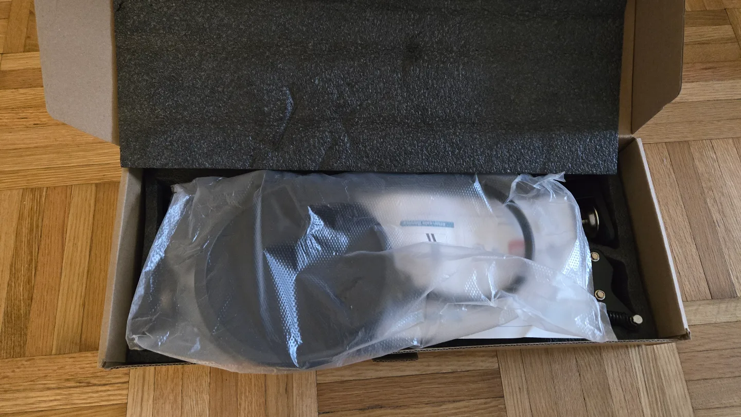 InnoGear M047 Microphone Stand - Scissor Arm, Black image indicator(2)